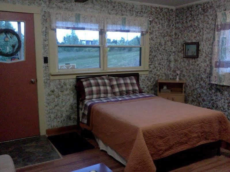 Lakeview Motel Jemseg Esterno foto