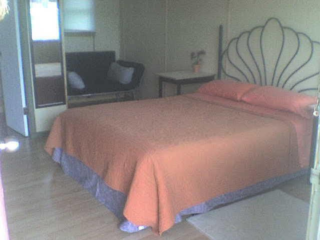 Lakeview Motel Jemseg Esterno foto
